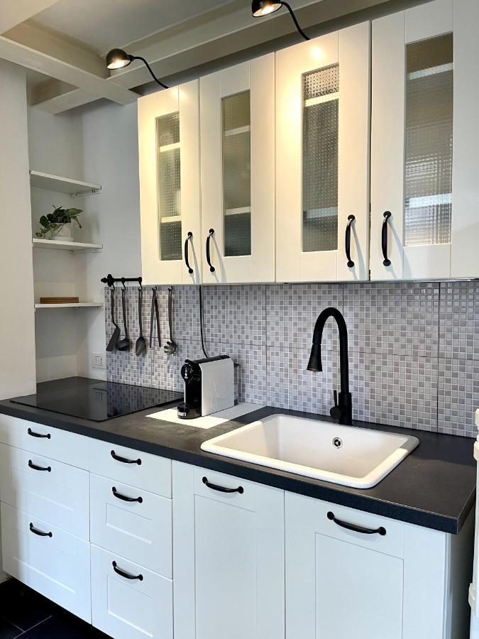 Cozy Loft Marina View Apartment Savona Ngoại thất bức ảnh